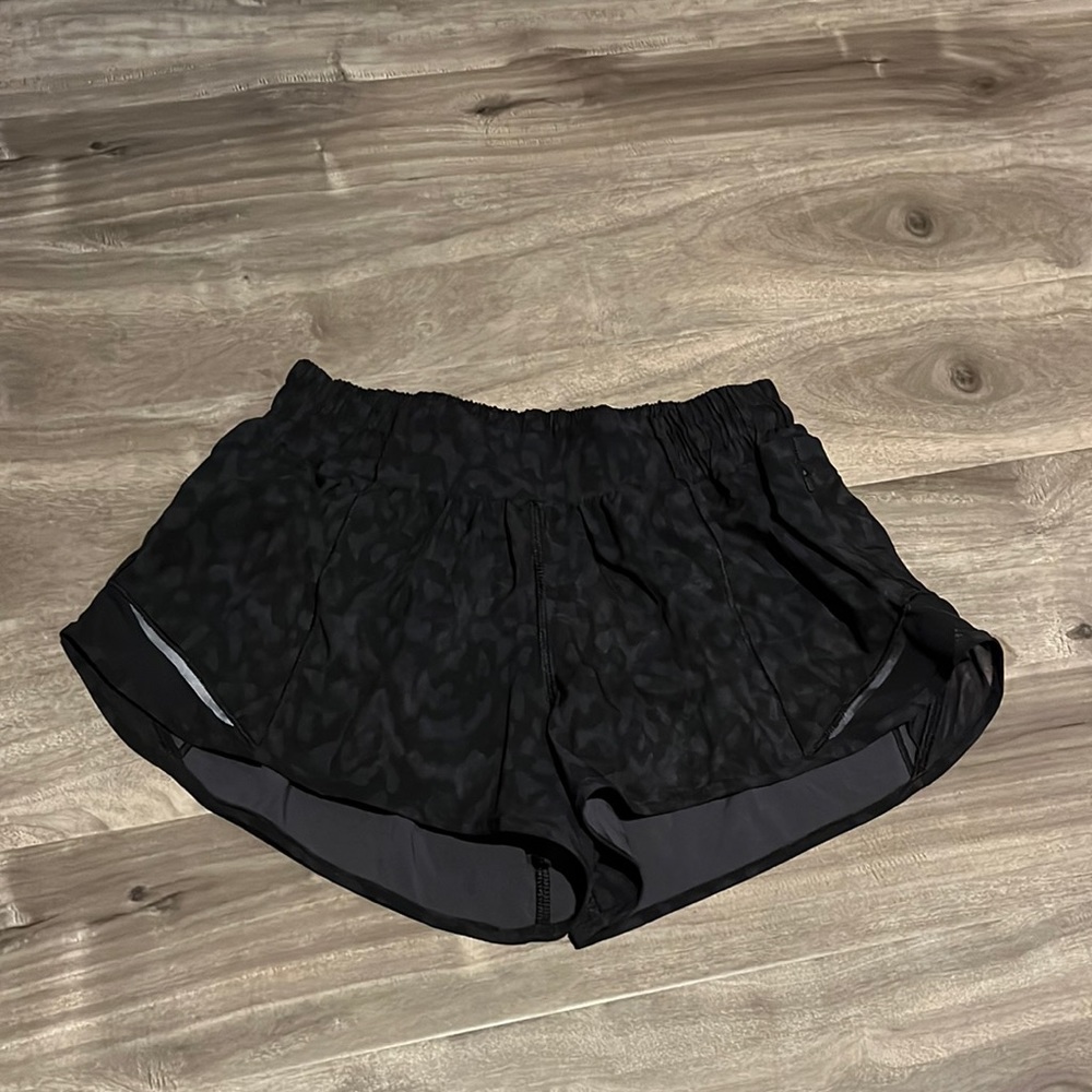 Lululemon hotty hot regular length